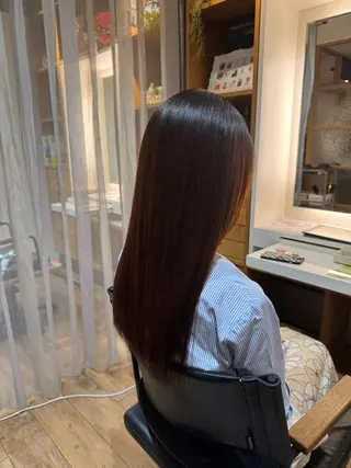 セミロング afloatkobe所属・美髪/髪質改善 川口凌弥のヘアスタイル