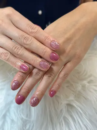 ネイル 7LOOKS フェンのネイルデザイン