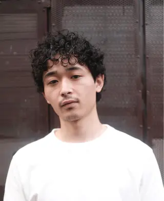 ミディアム パーマ メンズ スパイキーショート メンズカットリュウジのヘアスタイル