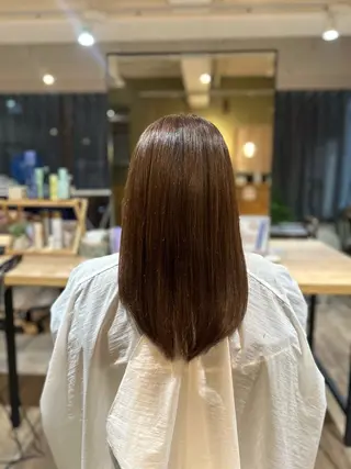 セミロング livLim所属・髪質改善 🐈 三橋のヘアスタイル