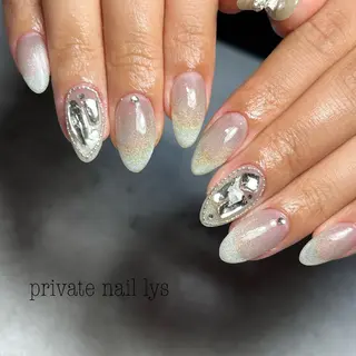 ネイル ___ yuriのネイルデザイン