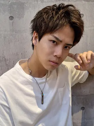 ショート メンズ カラー 船引 竜将のヘアスタイル