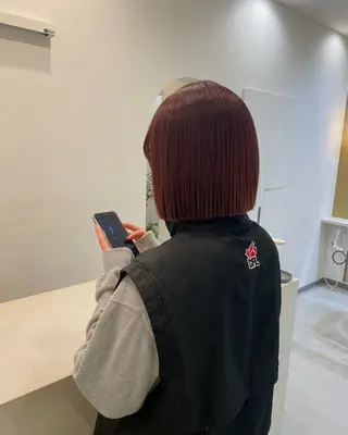 ミディアム カラー topa takaoka所属・小西 由季乃のヘアスタイル