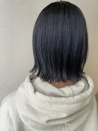 ミディアム カラー 沢田 瞳のヘアスタイル