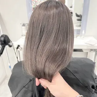 カラー 海外トレンドヘア🤍 sumireのヘアスタイル