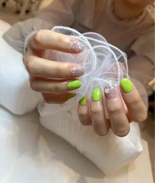 ネイル 福井 志穂のネイルデザイン