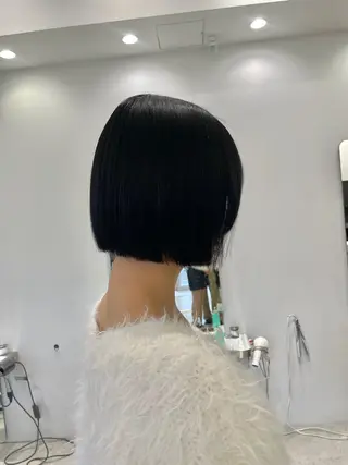 ショート 艶カラー ⋆✦ HIROMIのヘアスタイル