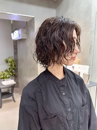ショート カラー パーマ 透け感カラー 🌱いわさきのヘアスタイル