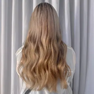 ヘアアレンジ アイルーチェ所属・Hair&Make キキのヘアスタイル