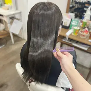ロング Jewel Box所属・髪質改善ストレート 特化⭐️杉本奈稀沙のヘアスタイル