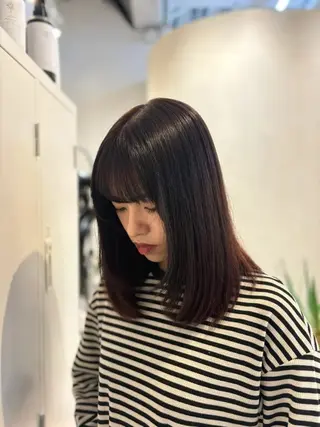 ショート カラー 似合わせレイヤー🪽 グレージュ🪽のあのヘアスタイル