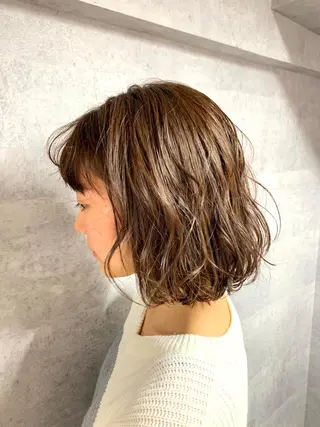 ミディアム ヘアアレンジ uru【ウル】所属・島守 桃香のヘアスタイル