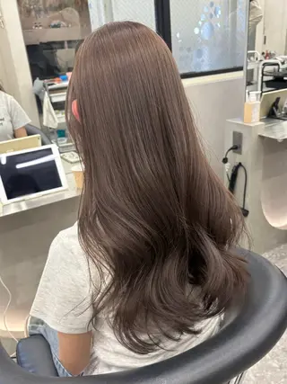セミロング カラー ヘアアレンジ ふみか🎀 ベージュカラーのヘアスタイル