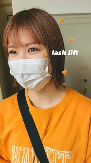 マツエク・マツパ SO-eye所属・𝗦𝗢 -スオ- HAZUKIの眉毛・アイブロウイメージ