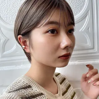 ショート カラー レイヤー/ショート透 明感カラー/西田祐賀のヘアスタイル