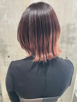ショート カラー ワタナベ アオイのヘアスタイル