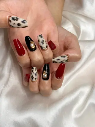 ネイル BLITZ Nail 岩田💅🏻✨のネイルデザイン