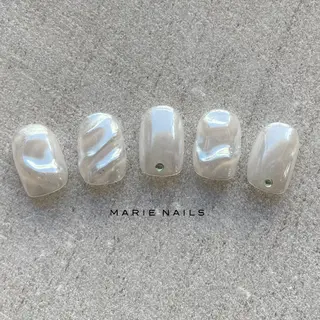 ネイル MARIE NAILS青山店所属・✴︎ Nanaのネイルデザイン