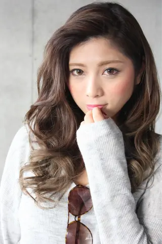ロング カラー 代表　YUKI ☆のヘアスタイル