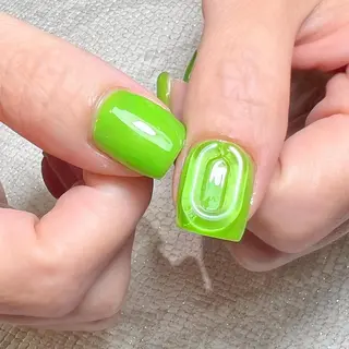 ネイル Mizuliネイル 眉毛メイクのサロンのネイルデザイン