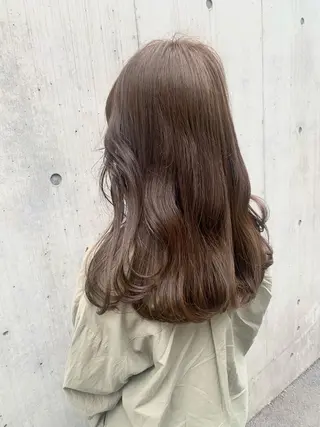 カラー ラベンダー/レイヤー スタイル🤎mamiのヘアスタイル