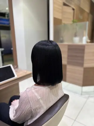 ショート カラー miyu🫧🎀艶々 透明感カラー🩰のヘアスタイル