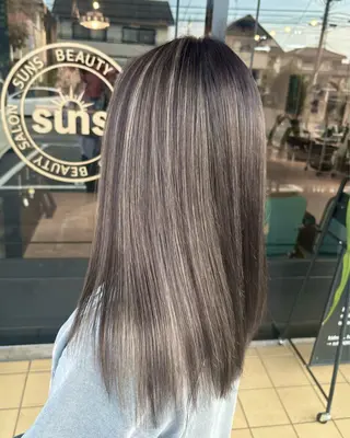 ロング shuyu /sunsのヘアスタイル