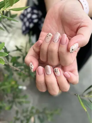 ネイル Revia所属・Revia おおだちあやなのネイルデザイン