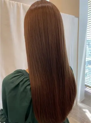 ロング カラー 徳浜 睦希のヘアスタイル