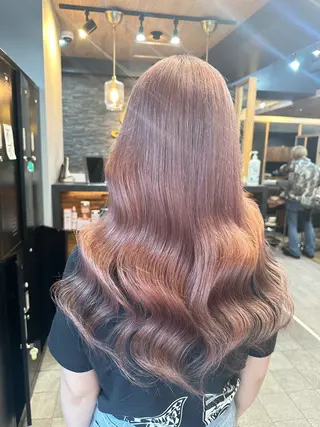 ロング 横浜Lapisあゆみ 艶髪/シールエクステのヘアスタイル