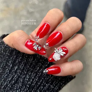 ネイル BONHEUR Annaのネイルデザイン