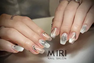 ネイル Miri nail salonのネイルデザイン