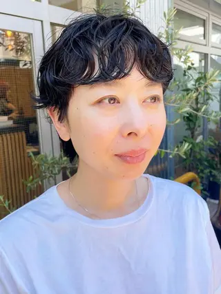 ショート パーマ しの　ゆきの THE REMMYのヘアスタイル