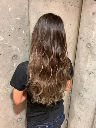 ロング カラー エクステ指名No.1 【店長】橘田のヘアスタイル