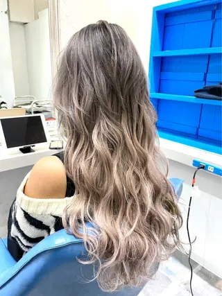 ロング uros.所属・メンズパーマ/ エクステ🌞セナのヘアスタイル