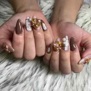 ネイル la vie  Luire所属・la vie Luire ｱｽｶのネイルデザイン