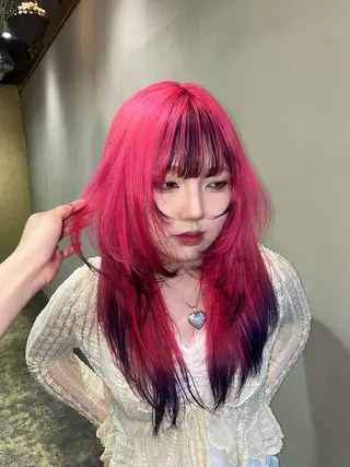 セミロング ハイトーン/デザイン honokaのヘアスタイル