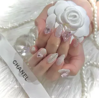 ネイル élu by Noriko 前原のネイルデザイン