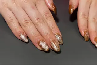 ネイル cie/42° NIJINAのネイルデザイン