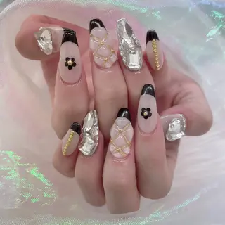 ネイル 🦋ネイルサロン ブラン🌈ゆりのネイルデザイン