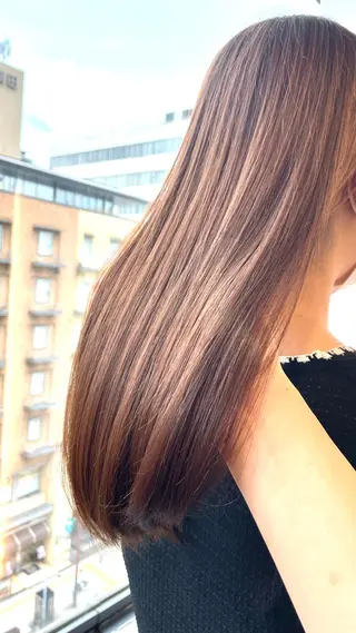 ロング IT by ALBUM八王子店のヘアスタイル