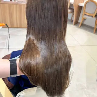 セミロング ミタニ/髪質改善 /レイヤーカットのヘアスタイル