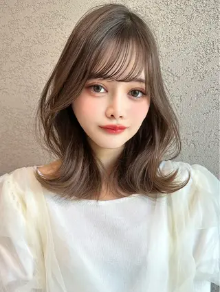ミディアム カラー ❤️ブリーチなし💚 ダブルカラー平野実花のヘアスタイル
