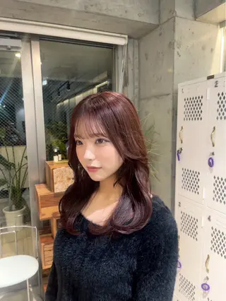 セミロング カラー Elilume所属・瀧澤 美月のヘアスタイル