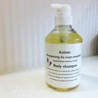 自爪育成ネイルサロン ココリュバンのネイルデザイン