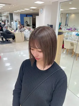 ミディアム カラー 暖色レイヤー 🥀REIRIのヘアスタイル