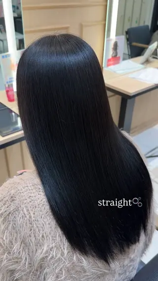 ロング 🌷韓国風艶カラー Miku🌷のヘアスタイル