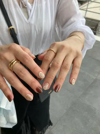 ネイル 𓂃toi. 儚げnuanceのネイルデザイン