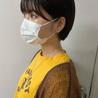 ショート OKA AKIHOのヘアスタイル