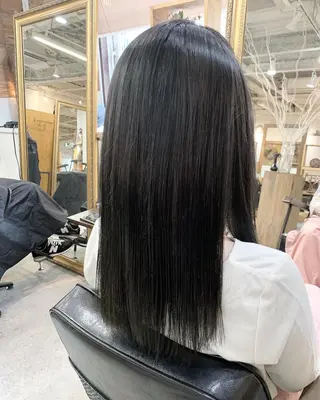 セミロング カラー LEB所属・下河 宗太のヘアスタイル